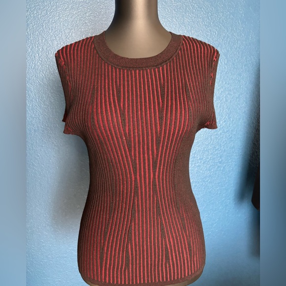 DKNY Black and Red Striped Short Sleeve Top, Shell, form-fitted, stretch - Picture 2 of 13
